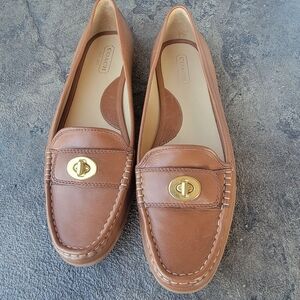 Coach Women's Darcie Soft Calf Flats Saddle color Size 10 M NIB
